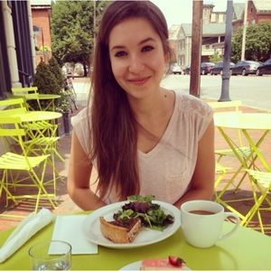 Meet your Posher, Alina